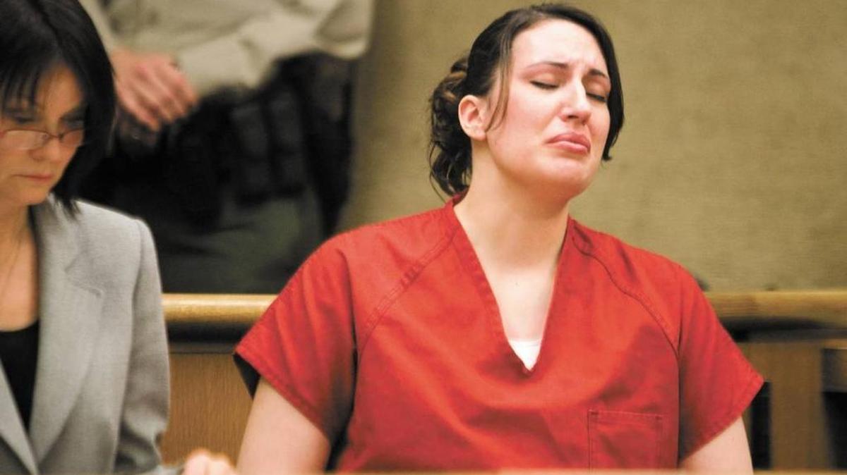 Kaylee Weisenberg reacts while listening in 2012 as members of Brett Oswald’s family address the court before her sentencing.