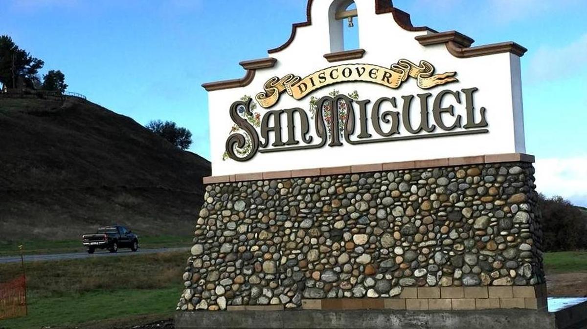 San Miguel’s new gateway monuments will be celebrated at a ribbon-cutting next week.