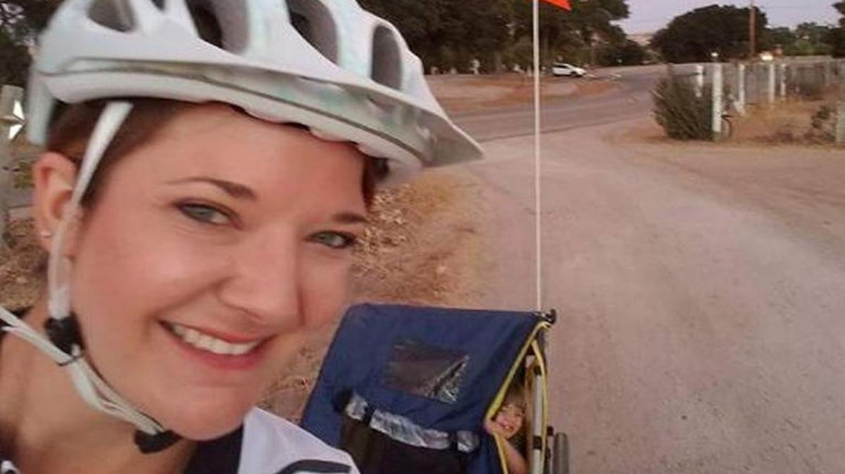 Atascadero resident Jenn Foss plans to participate in the 17th annual California Coast Classic, an eight-day bike ride from San Francisco to Los Angeles that benefits the Arthritis Foundation in September 2017.