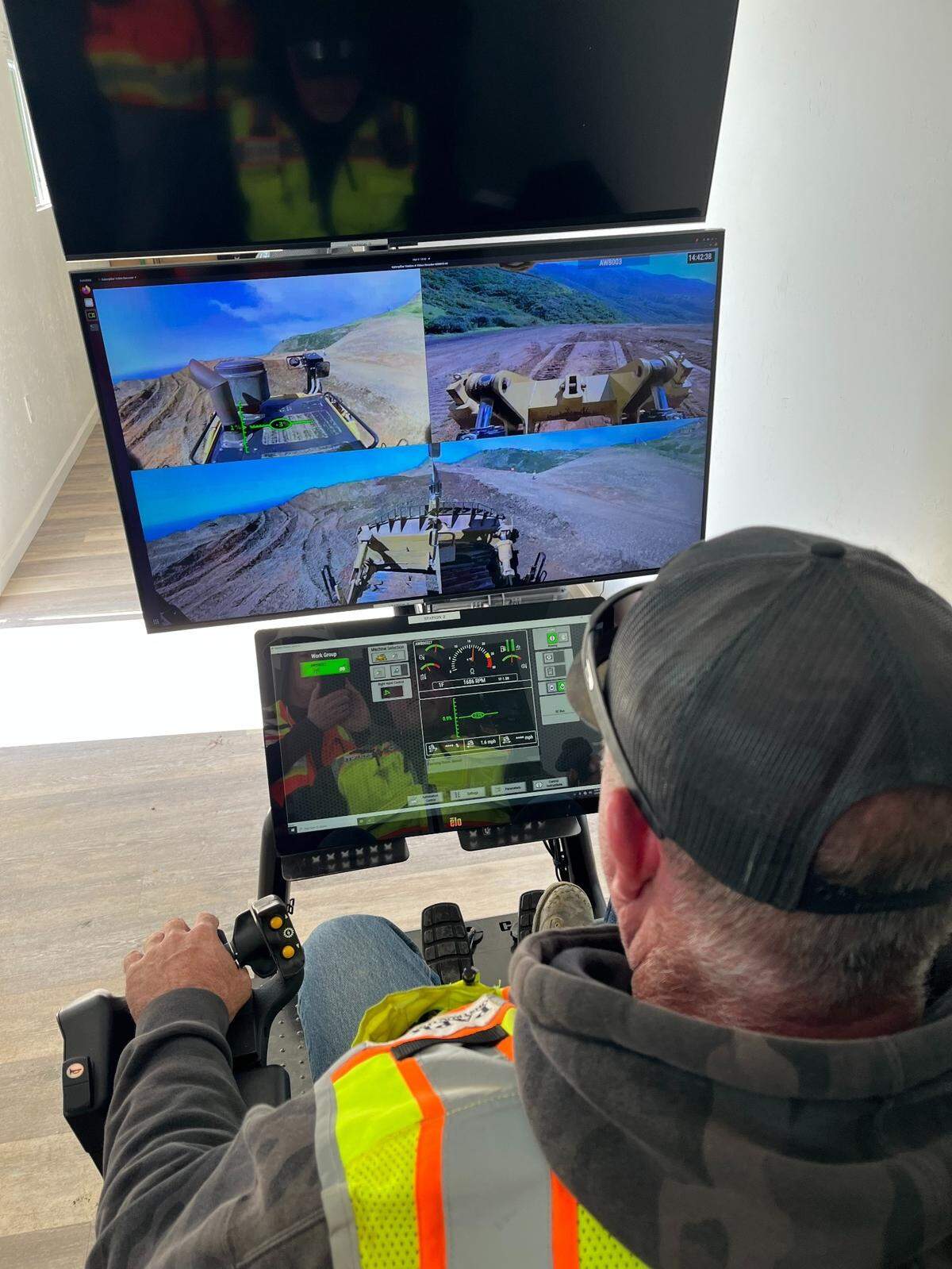 An operator uses a remote control station in a trailer 1,000 feet away to maneuver heavy equipment at the site of the Regent’s Slide on Highway 1. The innovative technology can both improve productivity and enhance work safety on potentially dangerous slopes.