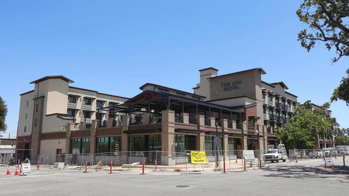 A rooftop pool, 3 restaurants and more: Get a peek inside Paso Robles’ newest hotel