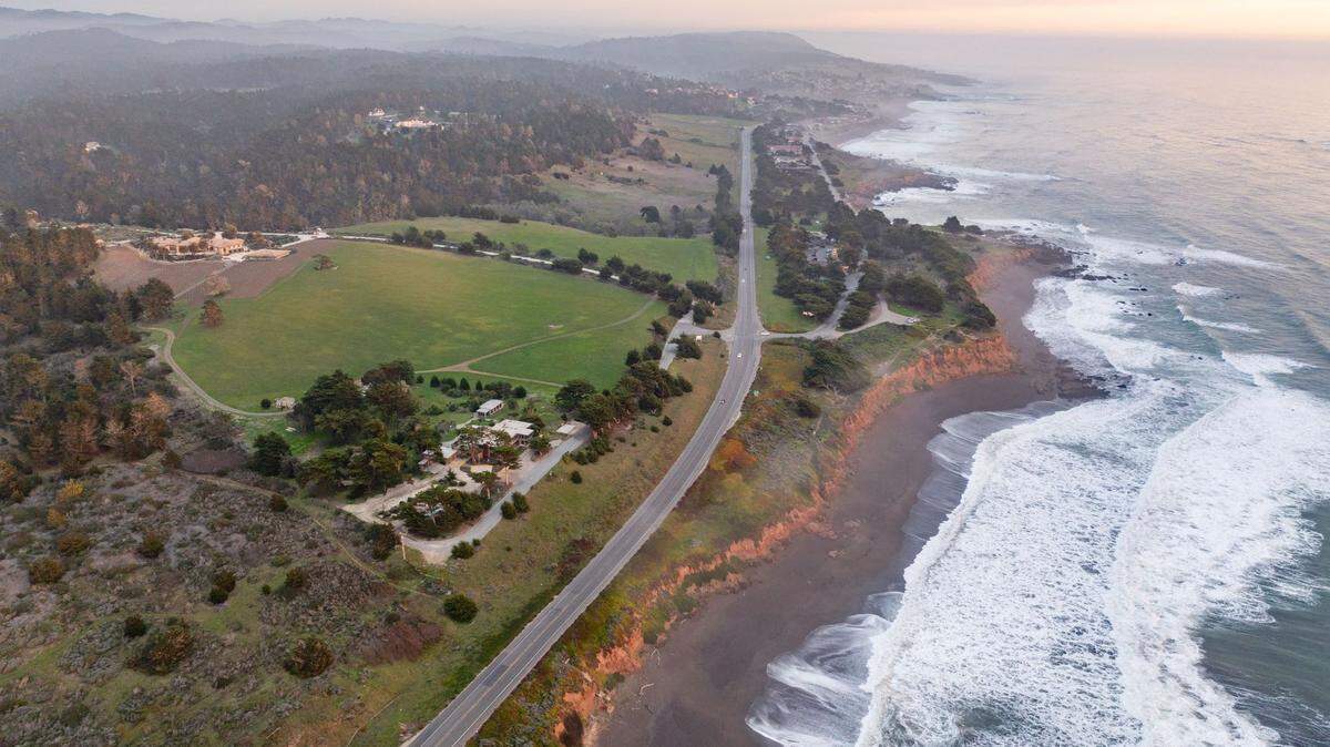 An aerial view overlooks Cambria from its northern edge.
