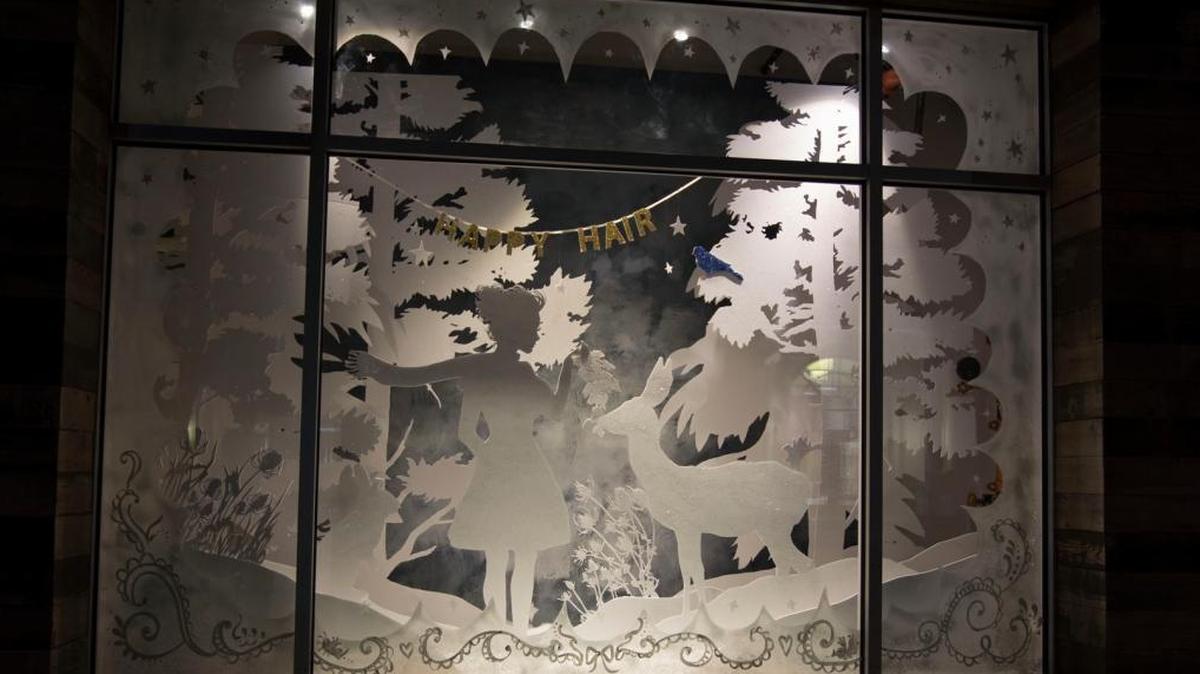 BlueBird Salon won first place in Downtown SLO’s annual holiday window display competition.