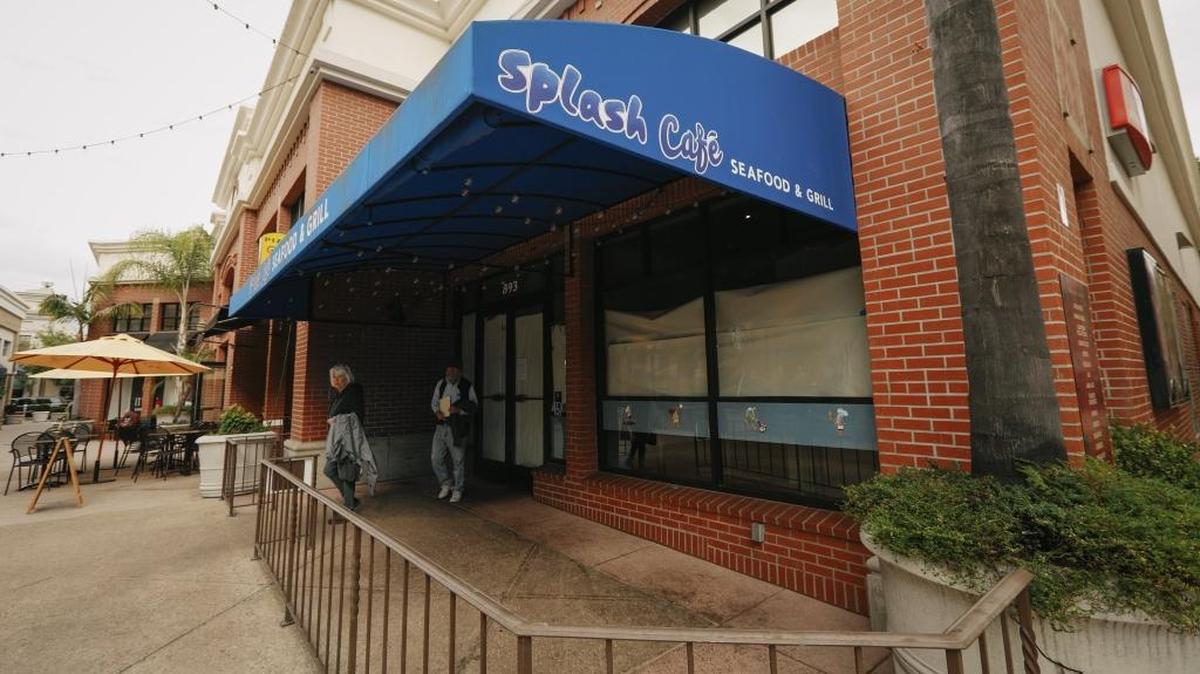 Splash Café has closed its doors in the Downtown Centre location near Barnes & Noble. Its other two locations, in upper San Luis Obispo and Pismo Beach, remain open.