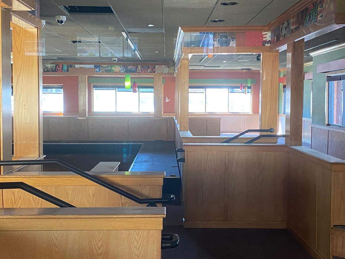 A new Mattress Firm store is coming to the former Applebee’s location at the SLO Promenade. Applebee’s closed in 2017.
