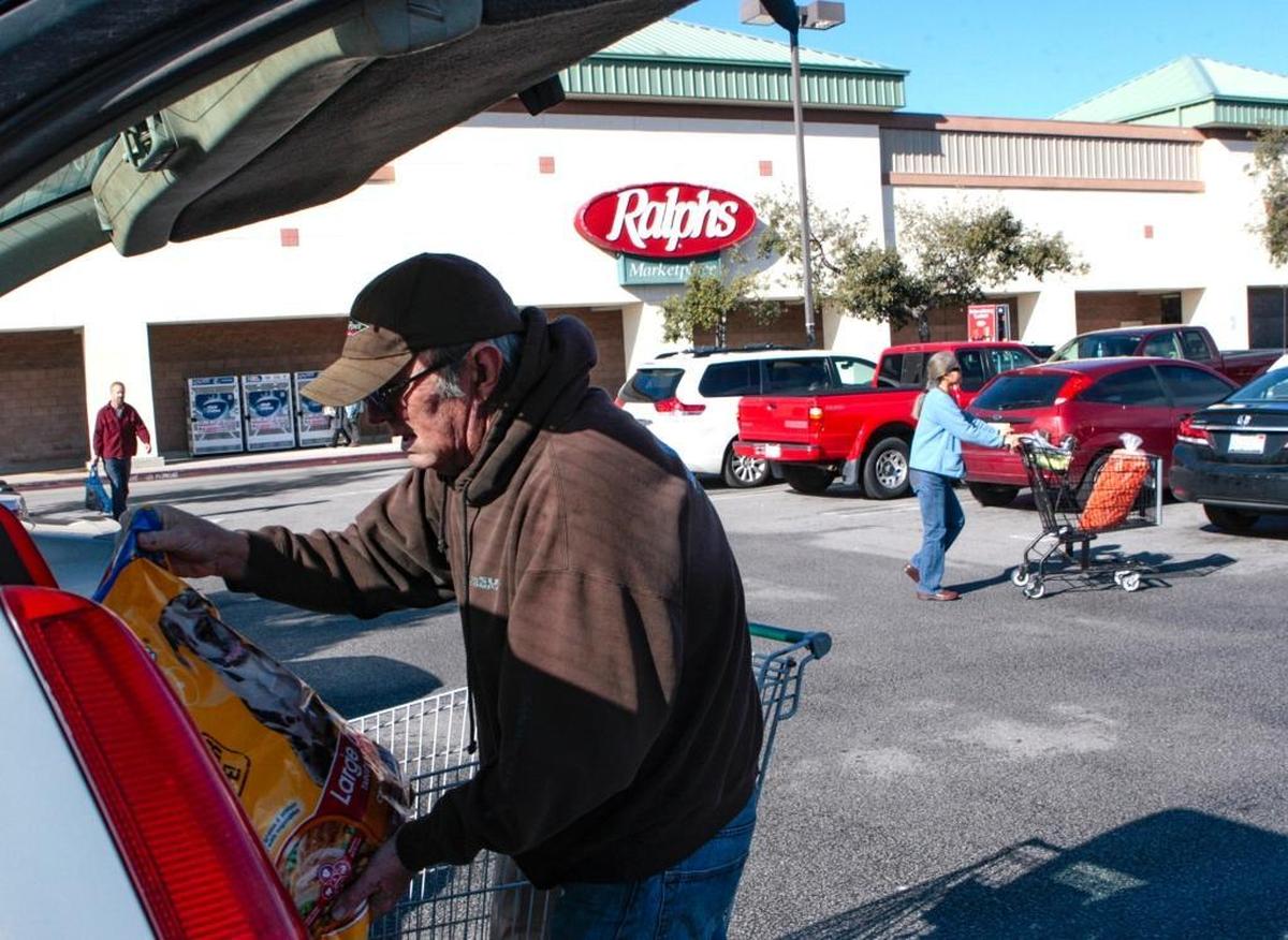 Ralphs supermarket in Los Osos is hiring.