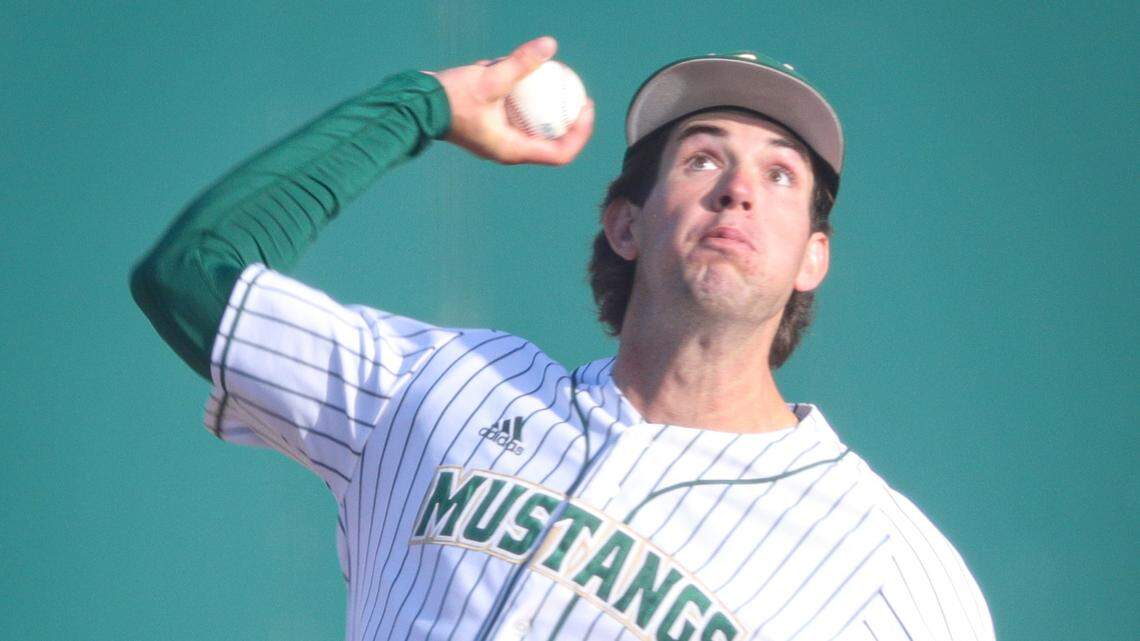 Cal Poly baseball wins opening game of Big West Championships  7-2 over Fullerton
