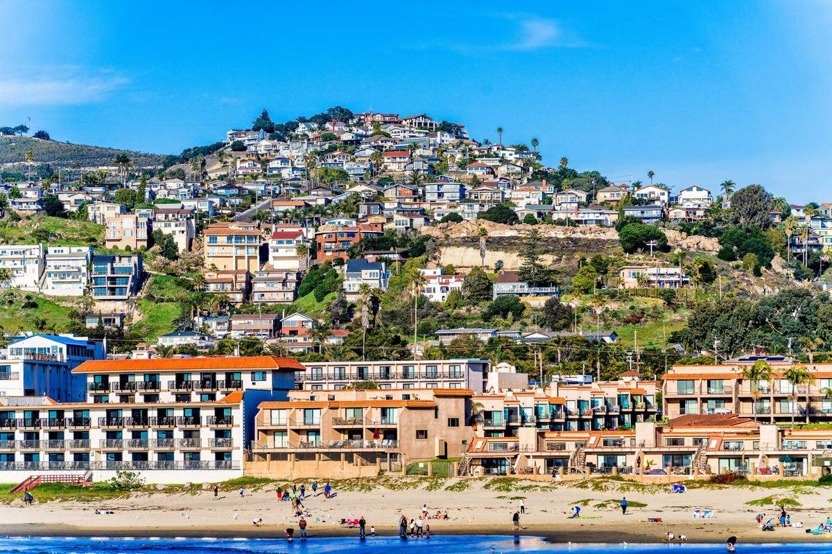 Hotels line the shore in Pismo Beach.