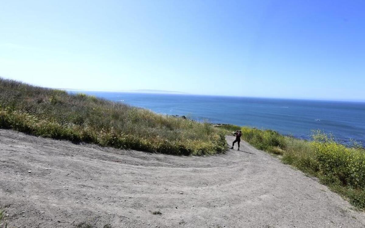 Hikers are enjoy the Ontario Ridge Trail on a beautiful Sunday, April 23, 2017.