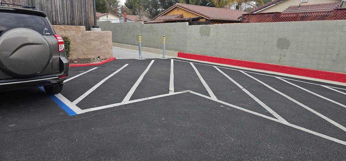 About half an hour before a federal arrest at a Paso Robles apartment complex on Jan. 29, 2025, a witness saw a suspicious, unmarked vehicle with blacked-out windows parked in the fire zone of the complex. The witness reported seeing U.S. Immigration and Customs Enforcement agents in the car when the driver rolled down the window, but the police said ICE were not responsible for the arrest.