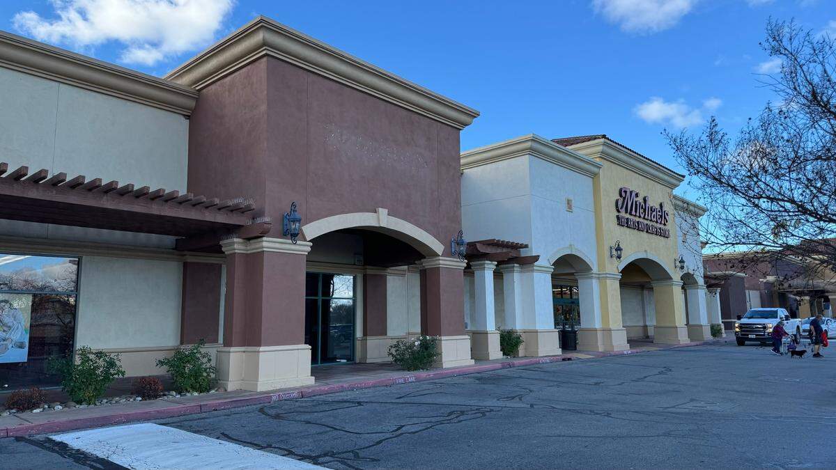 The Target shopping center in Paso Robles. The Spectrum shop closed, and the space is now vacant.