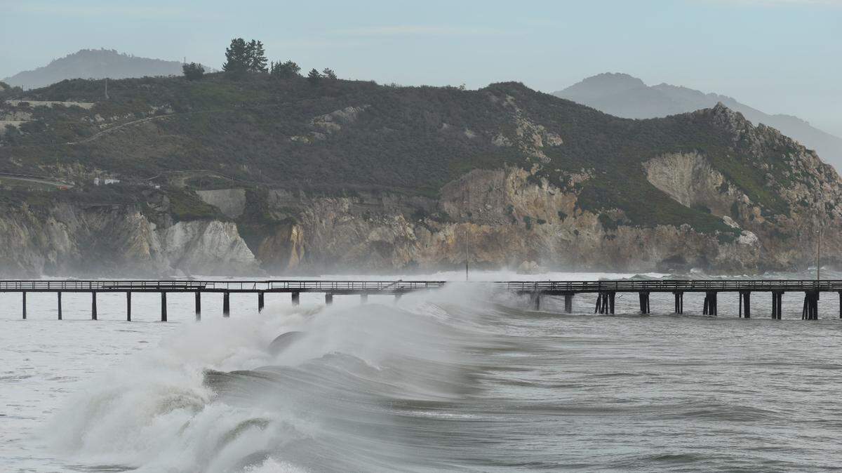 Large waves hammer the Avila Beach Pier on Thursday, Dec. 29, 2023.