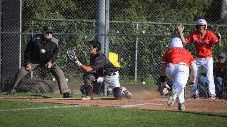 San Luis Obispo beats Atascadero 2-1. See the photos