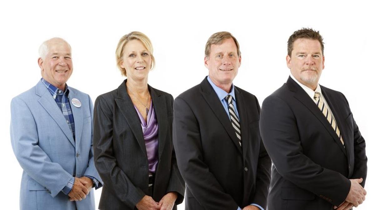Tom Burgher, Marcia Guthrie, Erik Howell and Brian Kreowski and running for Pismo Beach City Council.