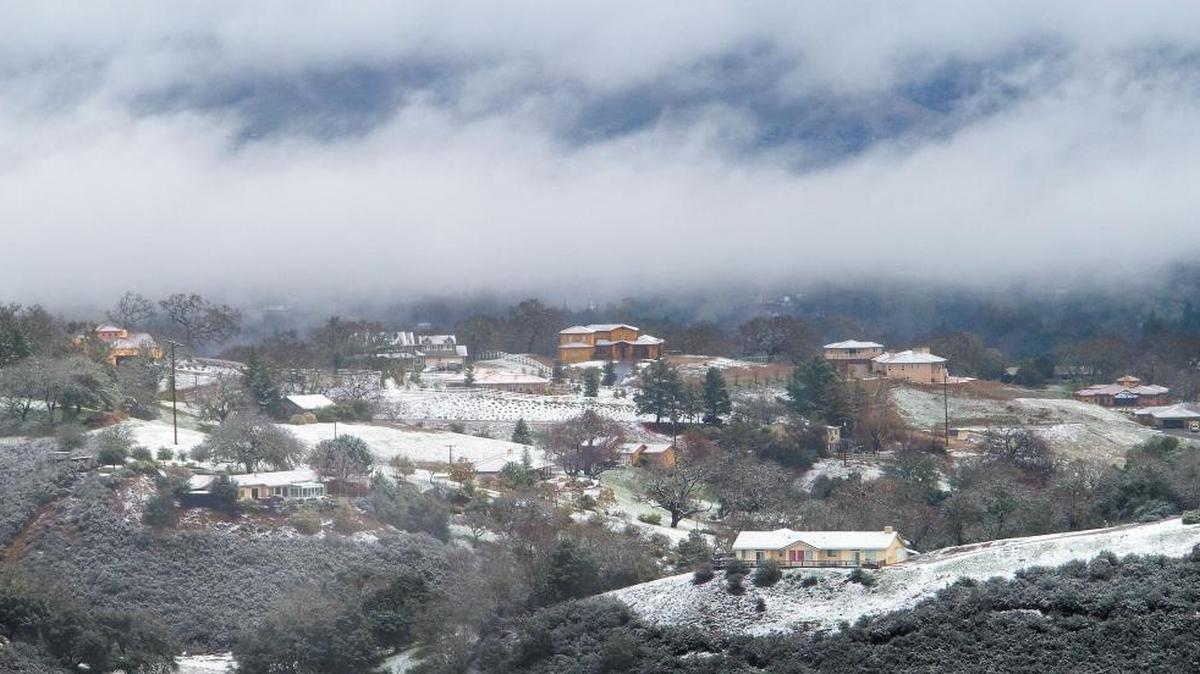 Snow covered hill north of San Marcos Road in Atascadero in 2009. 