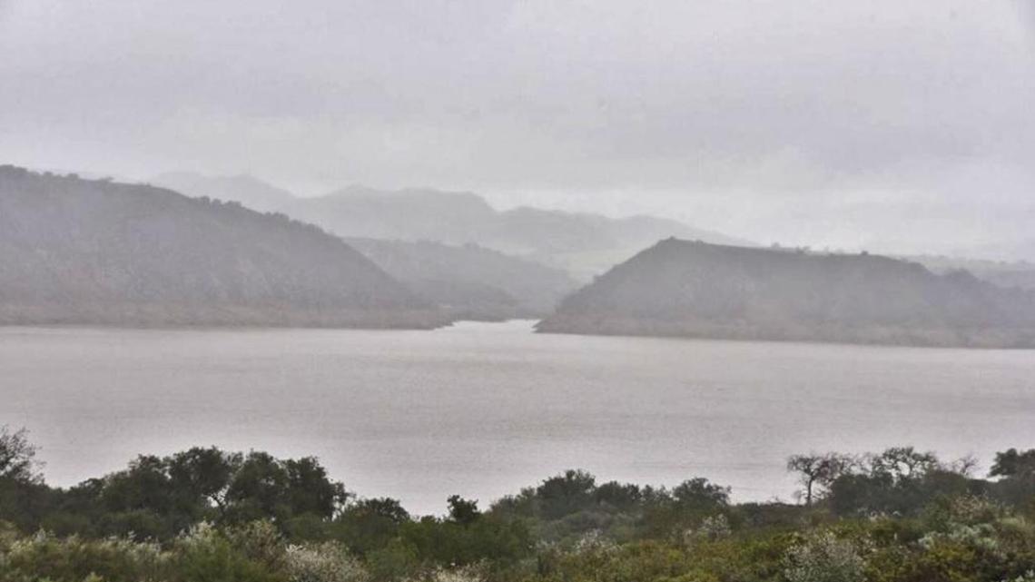 Not long after nearly running dry, Lake Cachuma has risen 25 feet in the last two days as a result of Friday’s powerful storm. Santa Barbara County water officials expect the lake to exceed 50 percent of capacity, even without any additional rainfall.