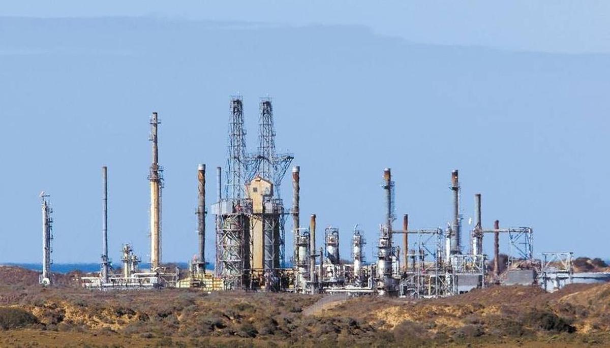 The Phillips 66 refinery on the Nipomo Mesa.