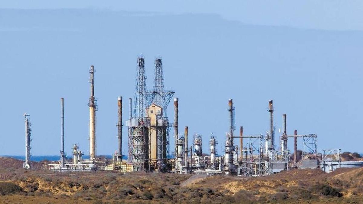 The Phillips 66 refinery on the Nipomo Mesa.