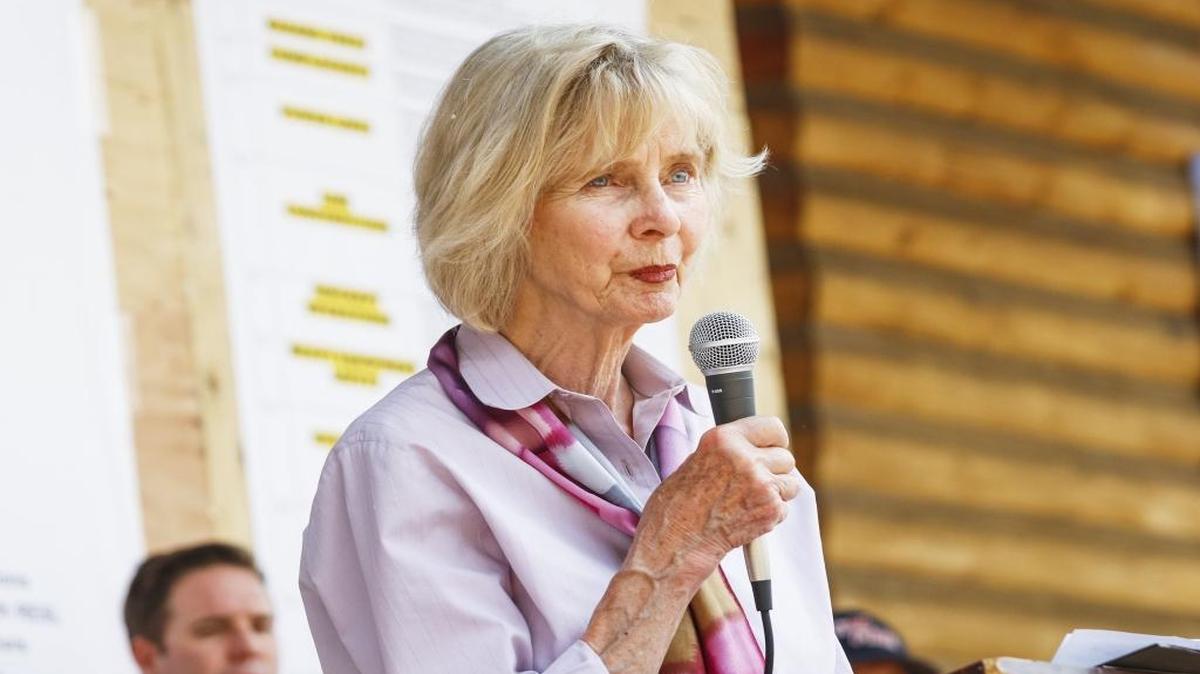 Congresswoman Lois Capps speaks at a press conference on the Chimney Fire at the Paso Robles Event Center in August.