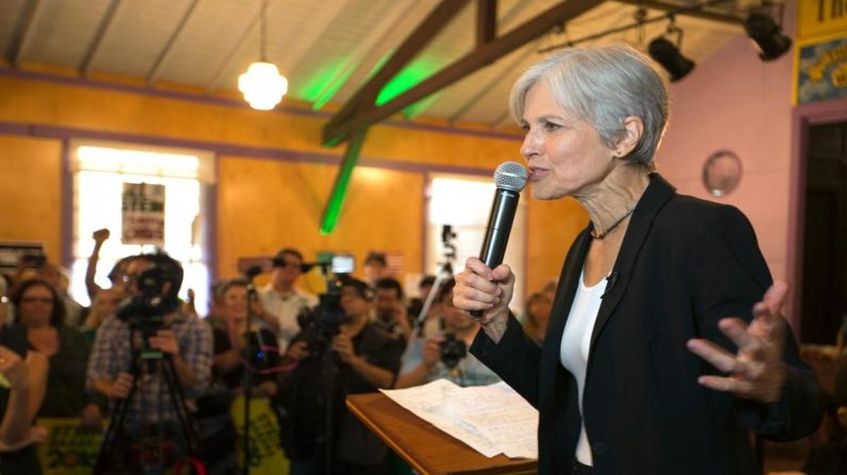 Green party presidential candidate Jill Stein delivers a stump speech to her supporters during a campaign stop at Humanist Hall in Oakland on Oct. 6.