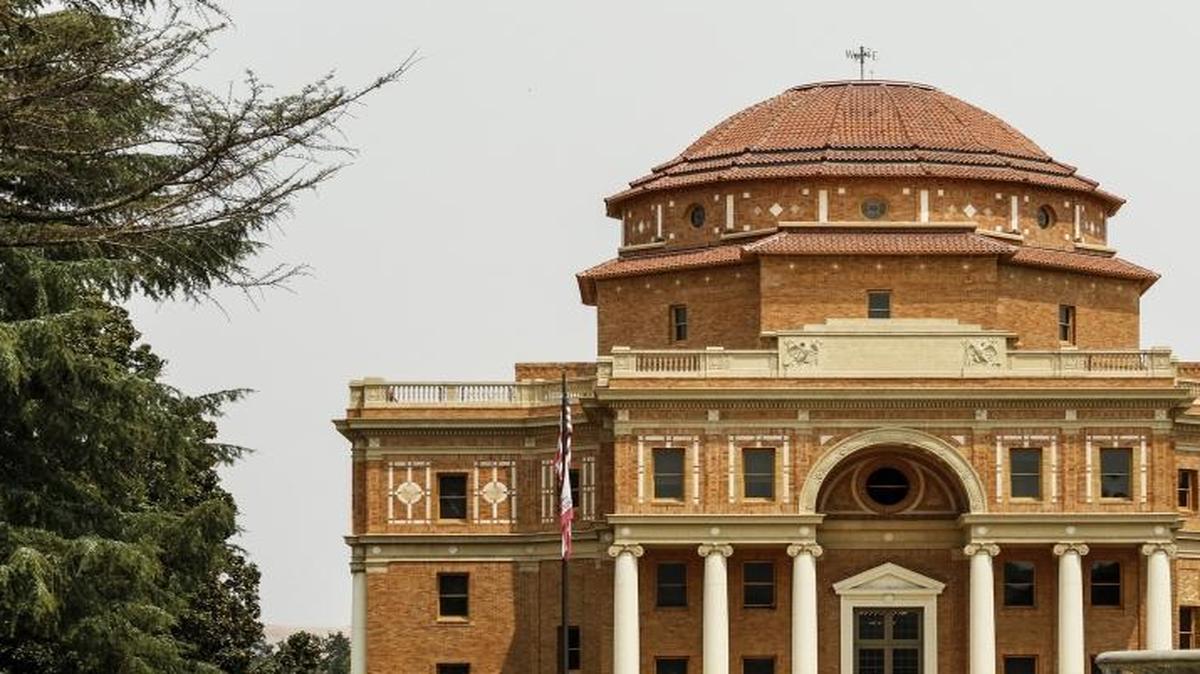 City Hall in Atascadero.