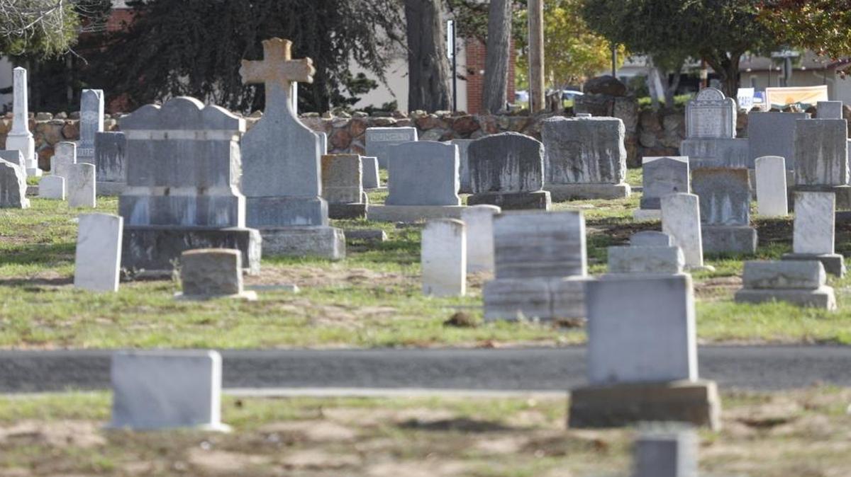 The Arroyo Grande District Cemetery in October 2016. In mid-2016, residents raised concerns that the cemetery, with its dirt patches, had become an eyesore.