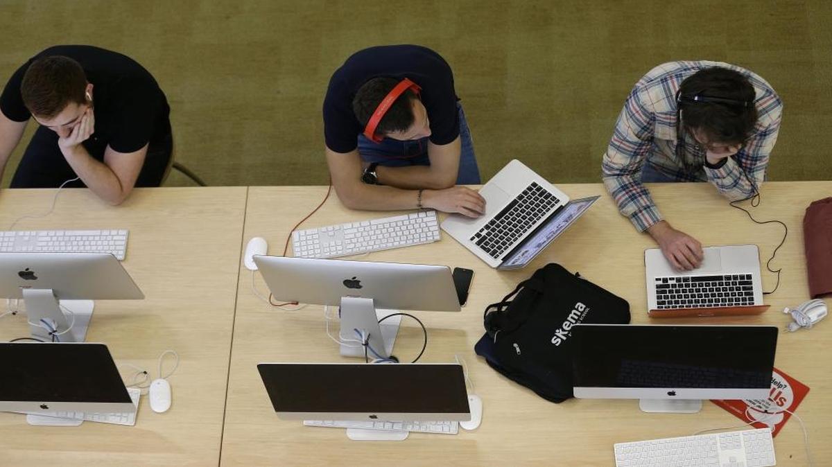 Students work on computers at the Hunt Library at North Carolina State University in Raleigh, N.C.