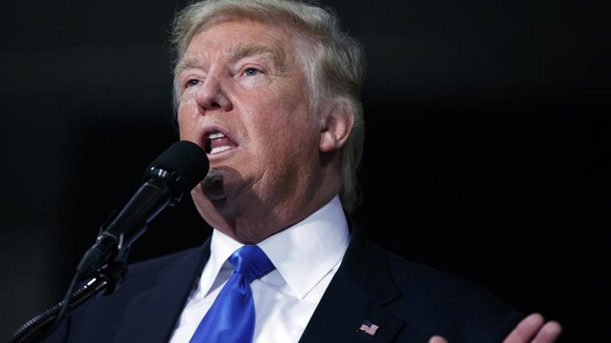 Republican presidential candidate Donald Trump speaks during a campaign rally in Kenansville, N.C., on Sept, 20, 2016.