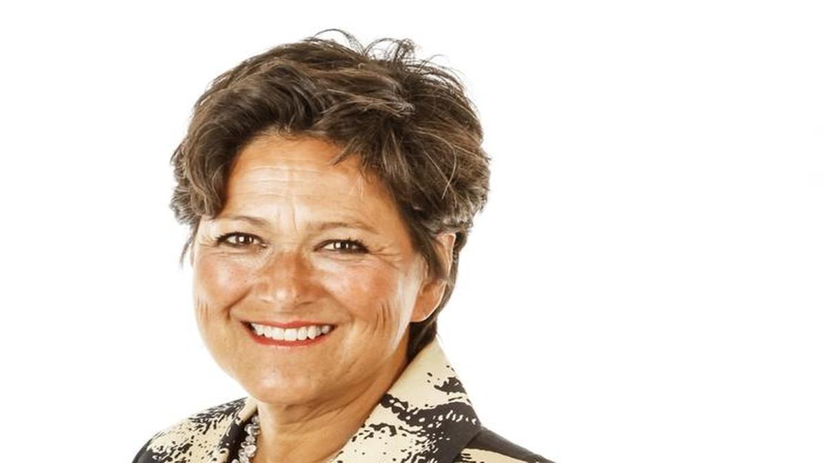 Dawn Ortiz-Legg is running to represent the 35th District in the California Assembly .