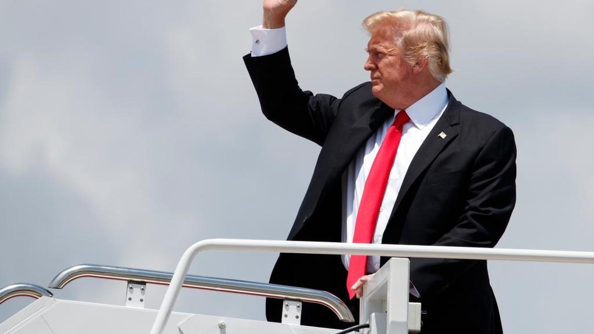 President Donald Trump boards Air Force One, Thursday, July 5, 2018, at Andrews Air Force Base, Md., en route to a rally in Great Falls, Mont.
