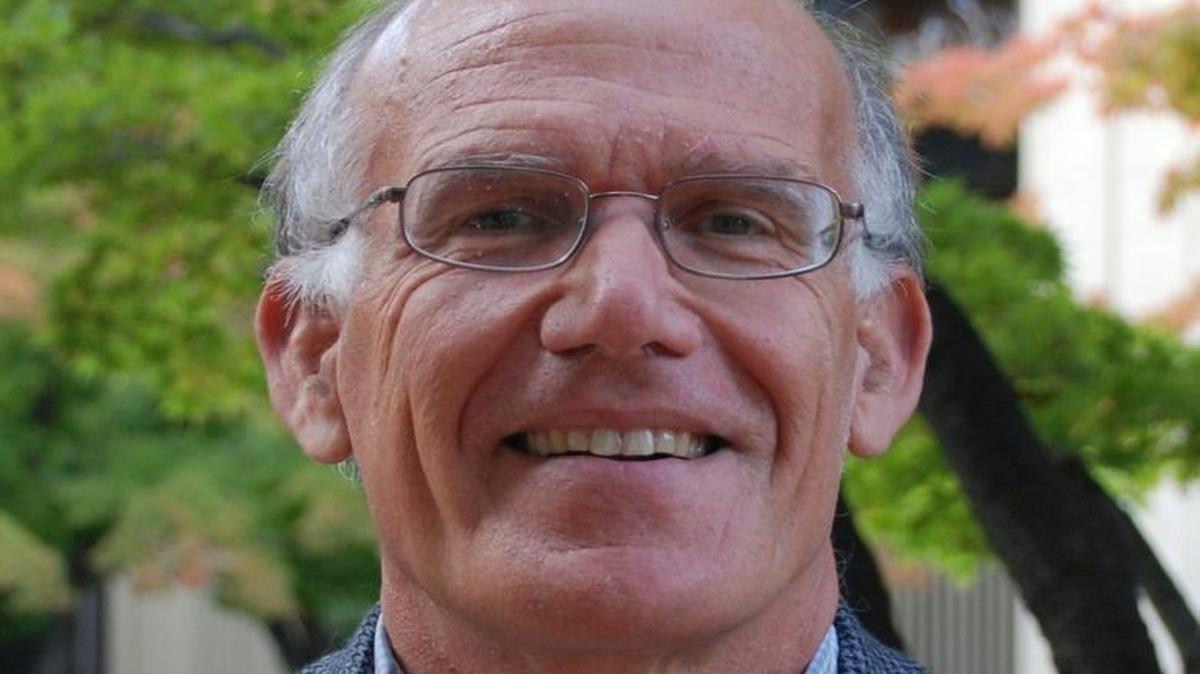 Victor Davis Hanson.