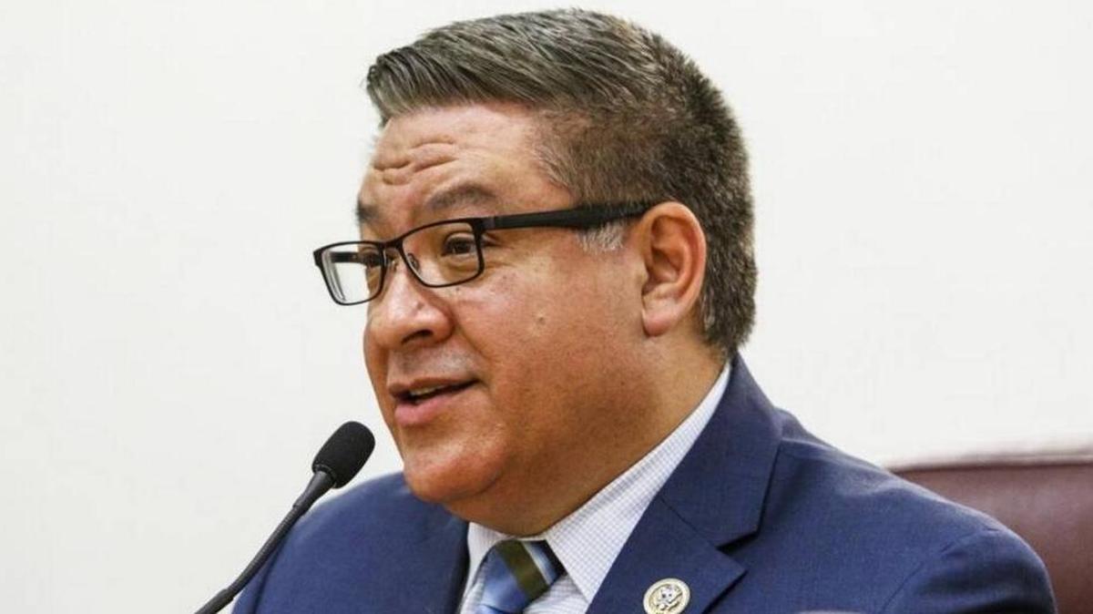 Salud Carbajal has called for an inquiry into possible impeachment of U.S. President Donald Trump over findings outlined in the Special Counsel investigation into alleged Russian collusion in the 2016 presidential election.