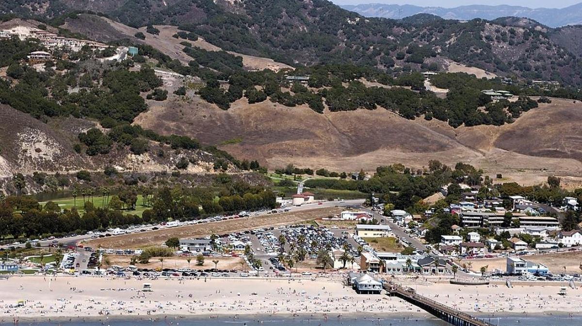 With an upcoming update to the Avila Area General Plan comes the possibility of correcting a method of evaluating traffic in Avila Beach, which critics say seriously underestimates the reality of traffic congestion.