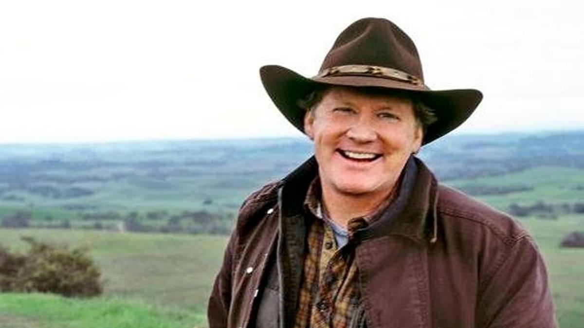 B. Wayne Hughes Jr.