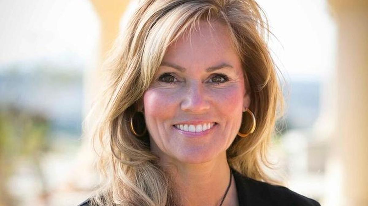 SLO County Supervisor Lynn Compton