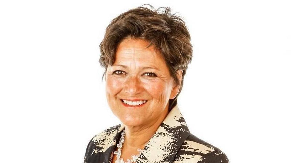 In politics, the middle is not a bad place to be