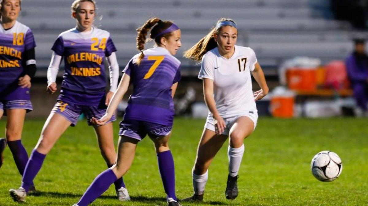 San Luis Obispo High junior Olivia Ortiz dribbles the ball during the CIF-Southern Section Division 2 soccer playoffs. 2-16-2017 David Middlecamp