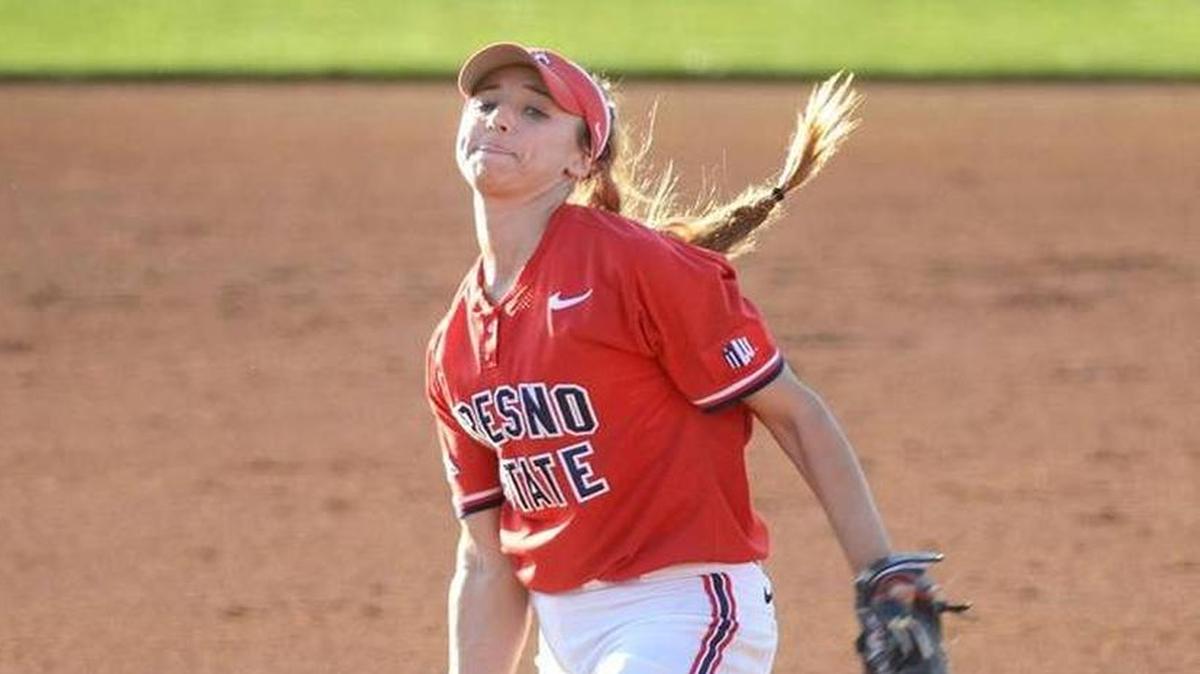 Fresno State’s Jill Compton was named the Mountain West Conference Pitcher of the Year for 2015.