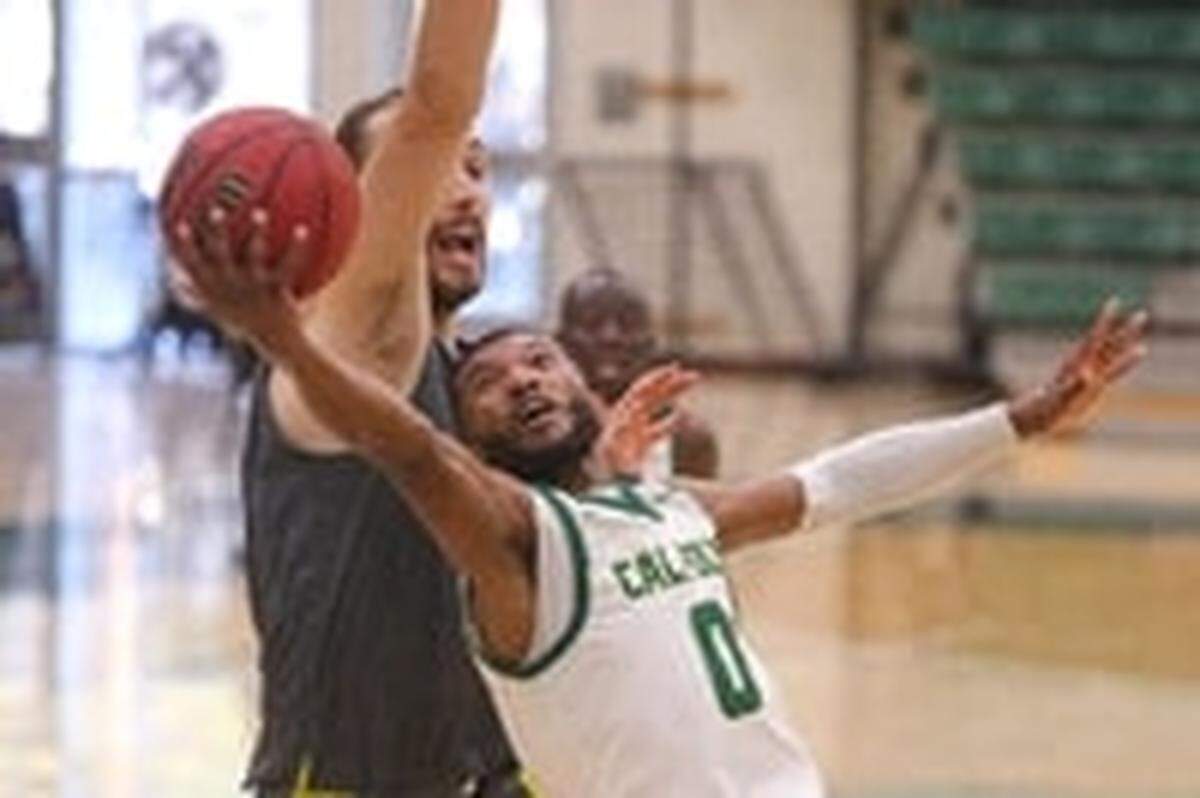 Keith Smith finds his way to the basket as Cal Poly hosted UC Riverside for an NCAA men’s basketball game.
