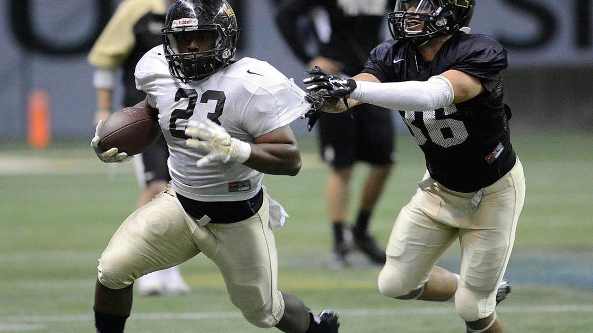 The Idaho football program will drop to the Football Championship Subdivision beginning in 2018 and intends to join the Big Sky Conference.