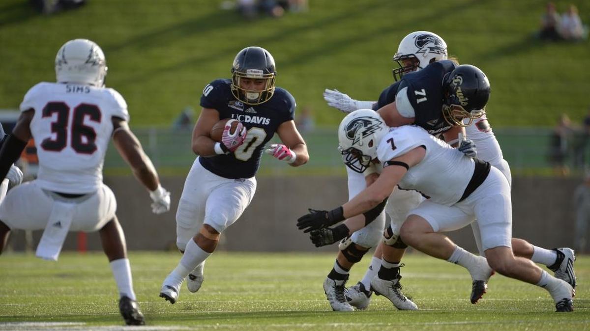 UC Davis junior running back Manusamoa Luuga.