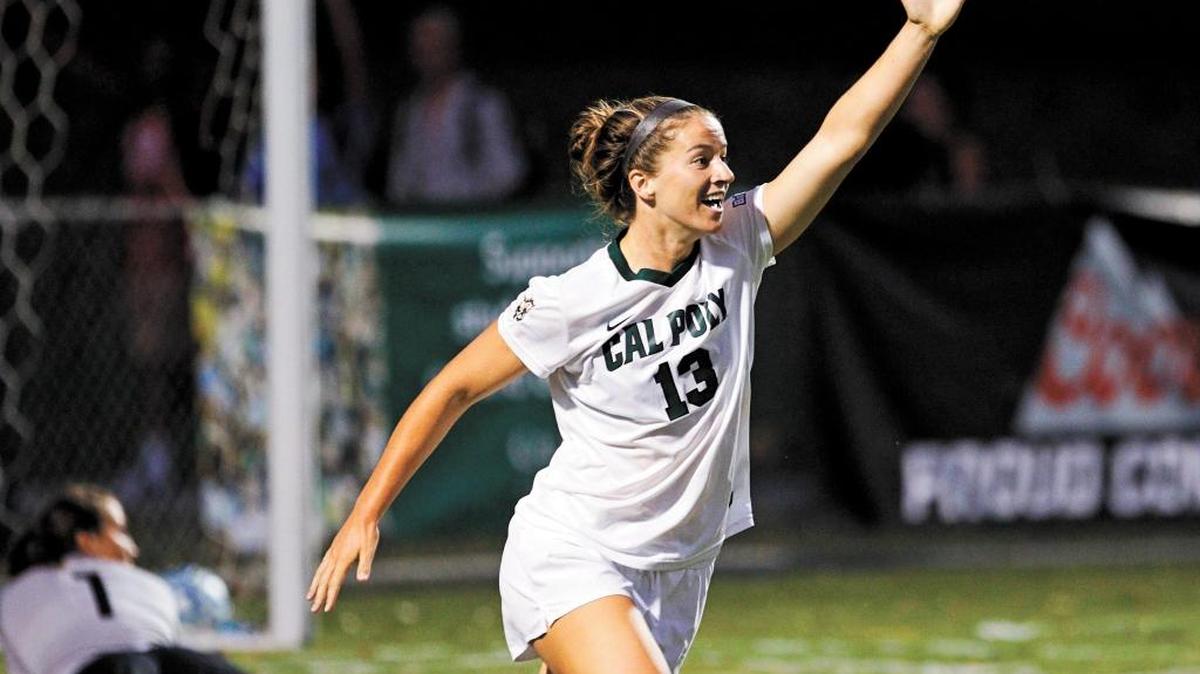 Former Cal Poly star Elise Krieghoff signed a professional contract Tuesday with the Boston Breakers of the National Women’s Soccer League.