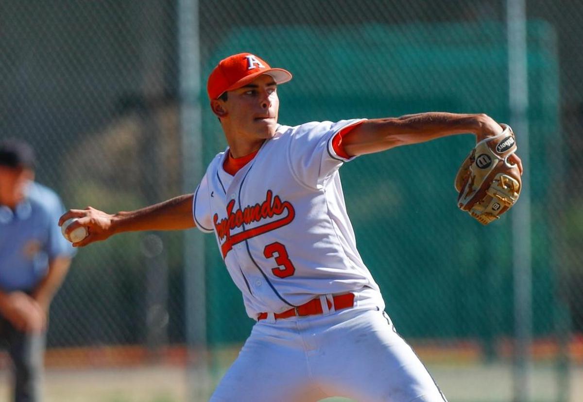Atascadero High beat San Luis Obispo in a PAC 8 baseball series to help its playoff chances. 5-2-2017 David Middlecamp