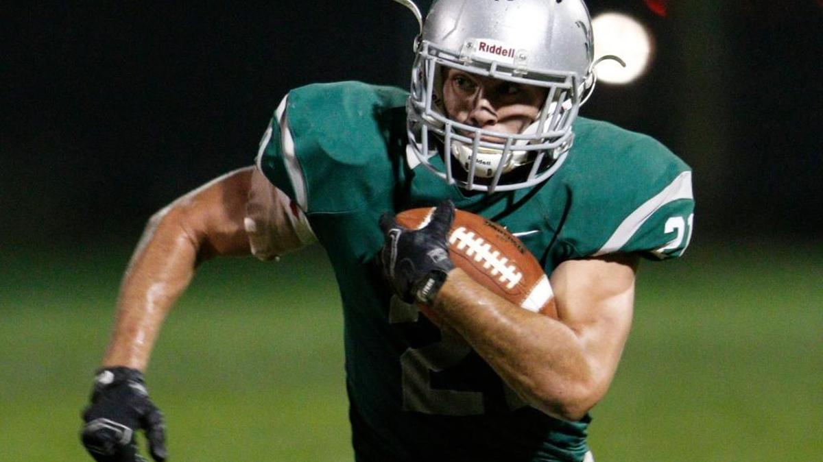 Nate Avery makes a run for Templeton as they hosted Nipomo for their homecoming football game in 2015. David Middlecamp 10-30-2015.
