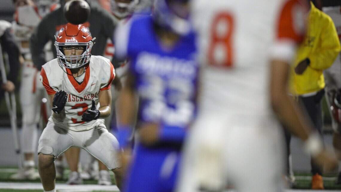 Four teams now 3-0 in SLO County football after Friday wins