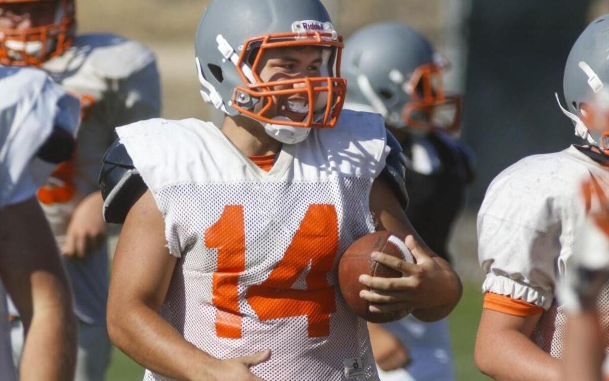 Atascadero High senior running back Arik Machado. David Middlecamp 8-15-2017