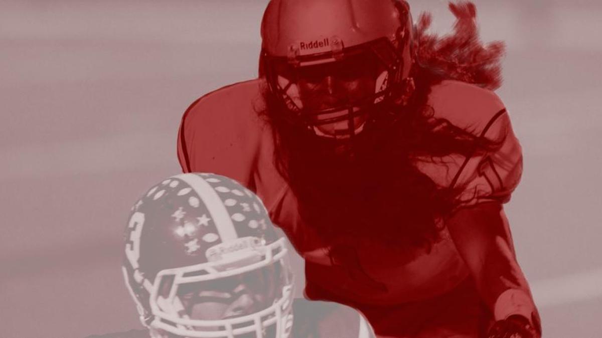 Nipomo senior Jedu Matautia-Reyes goes in to tackle Santa Maria’s Robert Ruiz during a 2016 game.