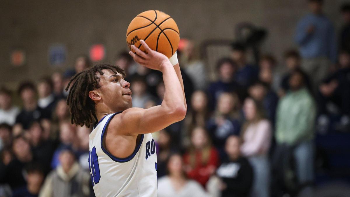 Jayden Nozil shoots as Mission Prep beat crosstown rival San Luis Obispo High School 60-49 in a boy’s basketball game on on Feb. 4, 2025.