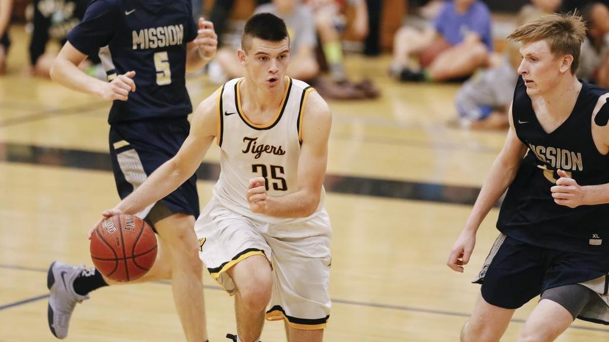 SLO High sophomore Carson Leedom scored 23 points against Mission Prep to end a nine-game losing streak to the Royals and keep the Tigers in first place in the PAC 8.