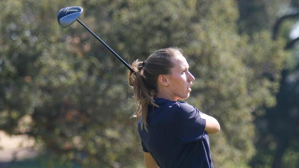 Mission Prep’s Sydney Haughian plays in the PAC 8 finals at Chalk Mountain Golf Course in Atascadero in October.